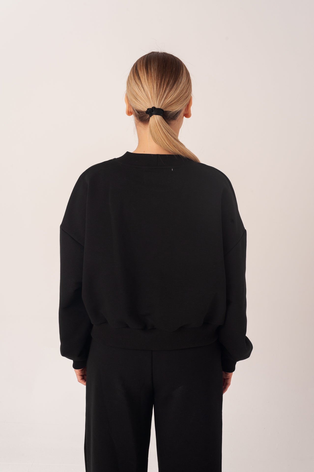 Bluza z odpinanymi poduszkami